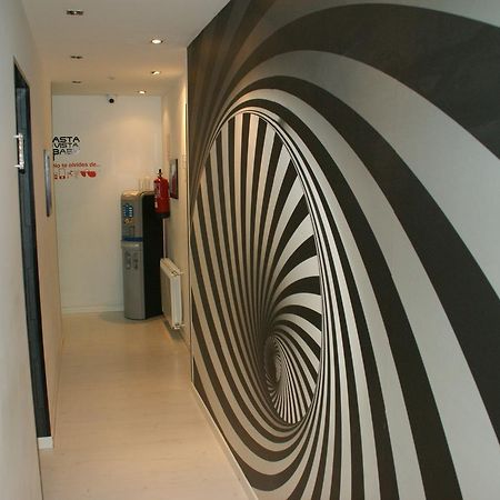 Hostal Jq Madrid 1 Ngoại thất bức ảnh