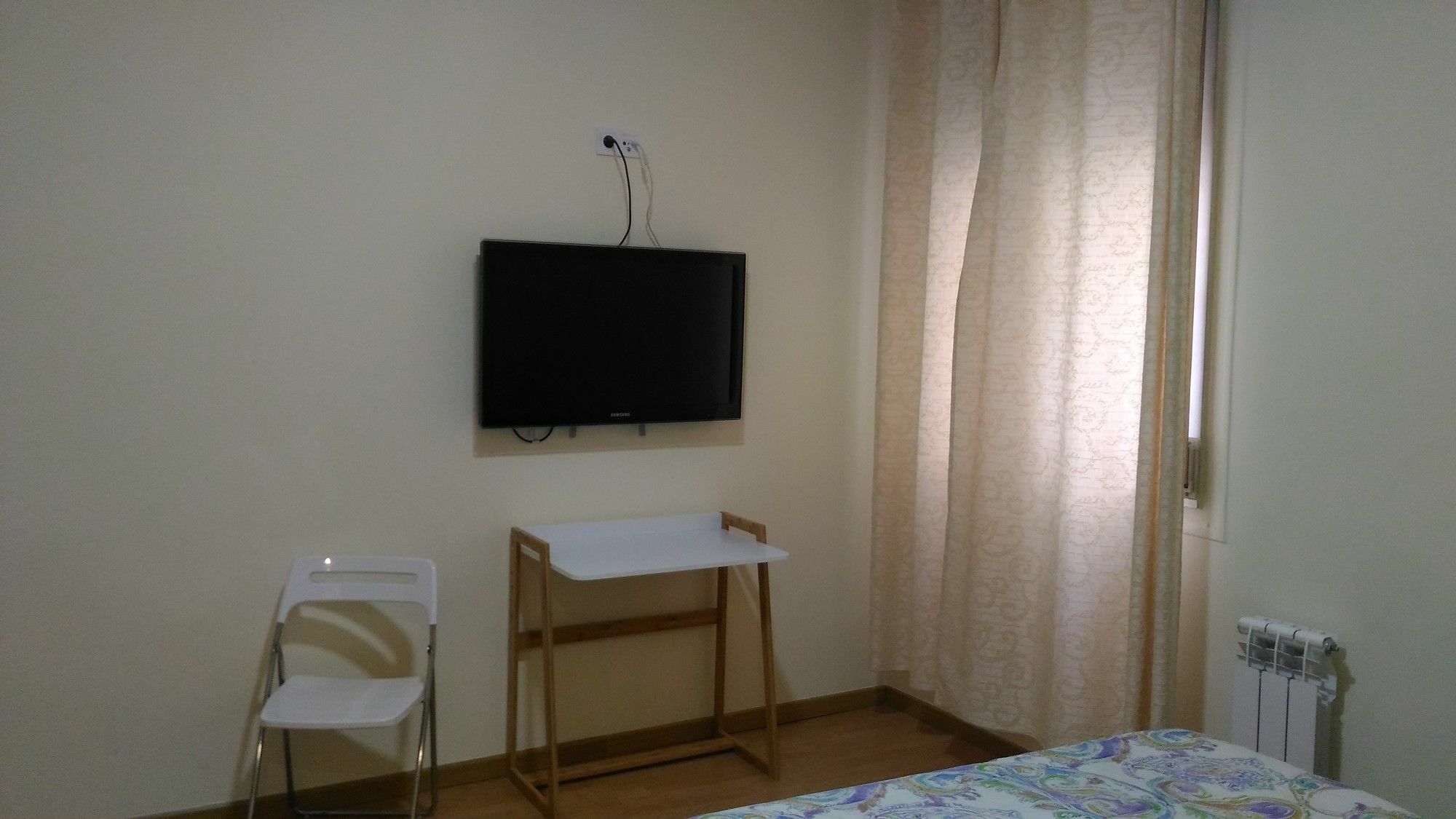 Hostal Jq Madrid 1 Ngoại thất bức ảnh